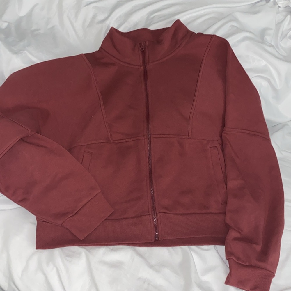 Universal Thread Women's Crew Neck Sweater - Burgundy